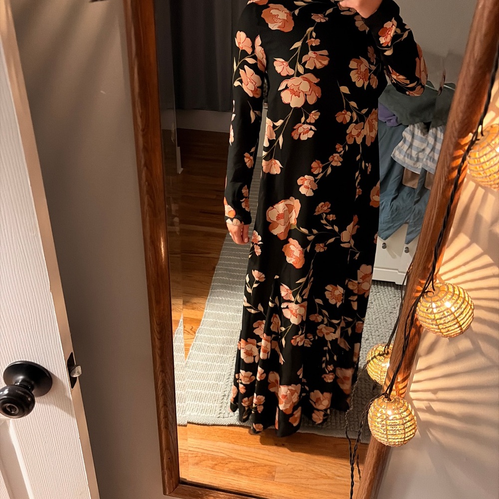 Love Like Summer x Billabong Black Floral Long Sleeve Maxi Dress Small - Picture 8 of 8